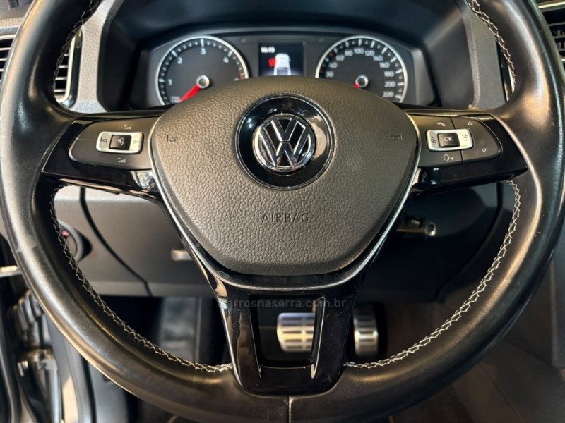 AMAROK 3.0 V6 EXTREME CD DIESEL 4X4 AT 4P AUTOMÁTICO - 2021 - CAMPO BOM