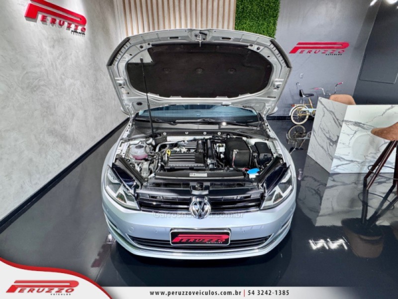 GOLF 1.4 TSI VARIANT HIGHLINE 16V GASOLINA 4P AUTOMÁTICO - 2016 - NOVA PRATA