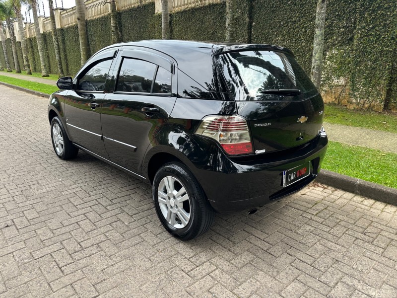 AGILE 1.4 MPFI LTZ 8V FLEX 4P MANUAL - 2010 - CAXIAS DO SUL