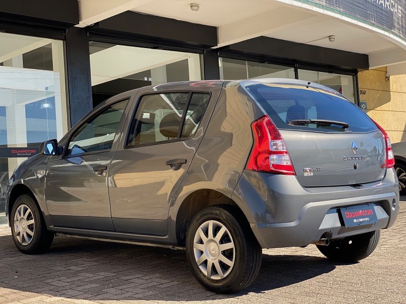 SANDERO 1.0 AUTHENTIQUE 16V FLEX 4P MANUAL - 2012 - CAXIAS DO SUL