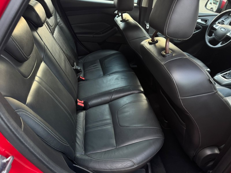 FOCUS 1.6 SE 16V FLEX 4P MANUAL - 2014 - VACARIA