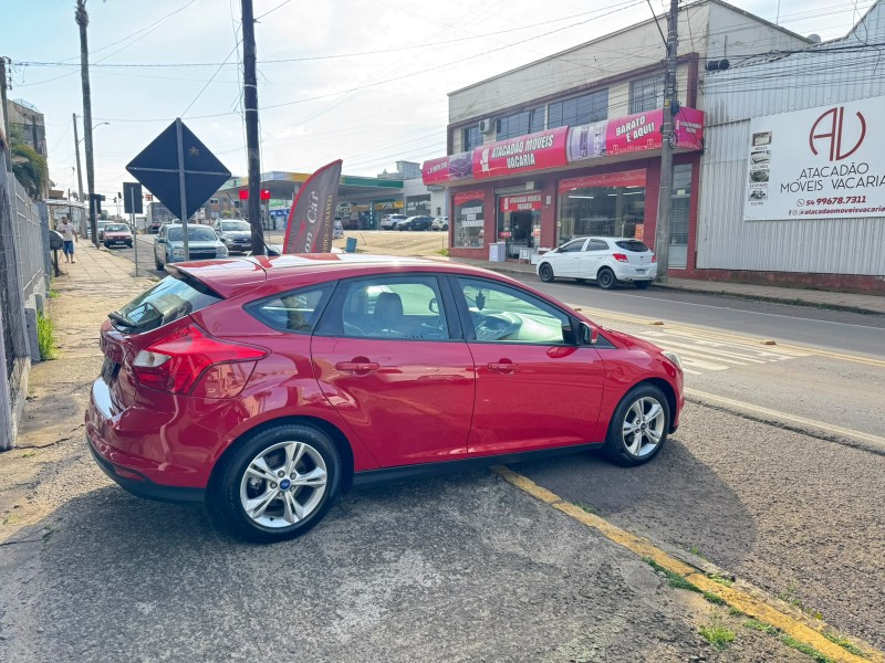 FOCUS 1.6 SE 16V FLEX 4P MANUAL - 2014 - VACARIA