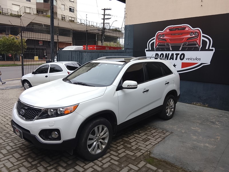 SORENTO 3.5 SORENTO V6 24V 4X2 7 LUGARES AUTOMÁTICO - 2012 - CAXIAS DO SUL