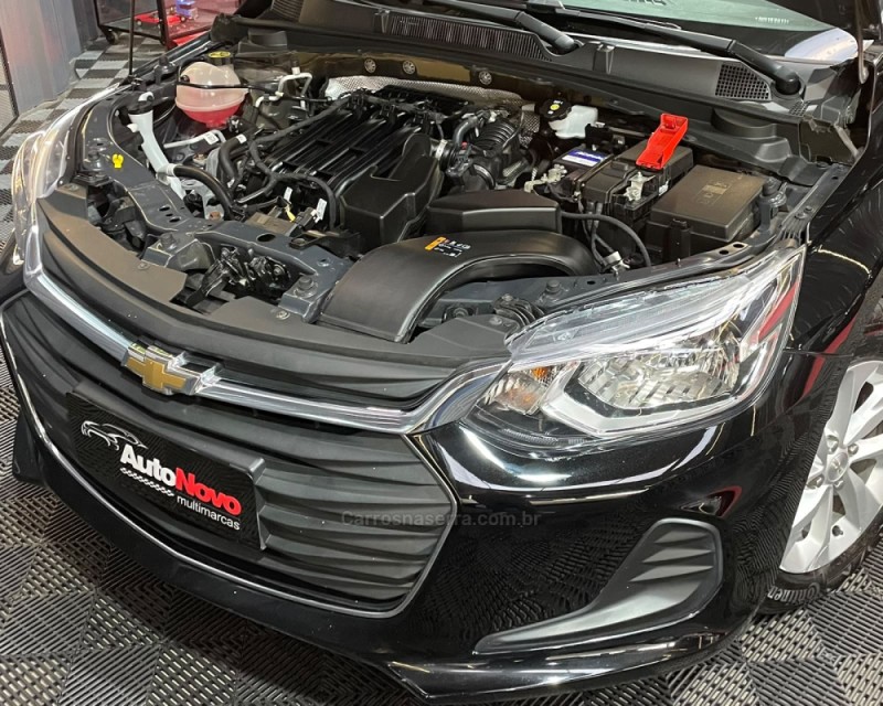 ONIX 1.0 LT2 PLUS 12V FLEX 4P MANUAL - 2022 - VACARIA