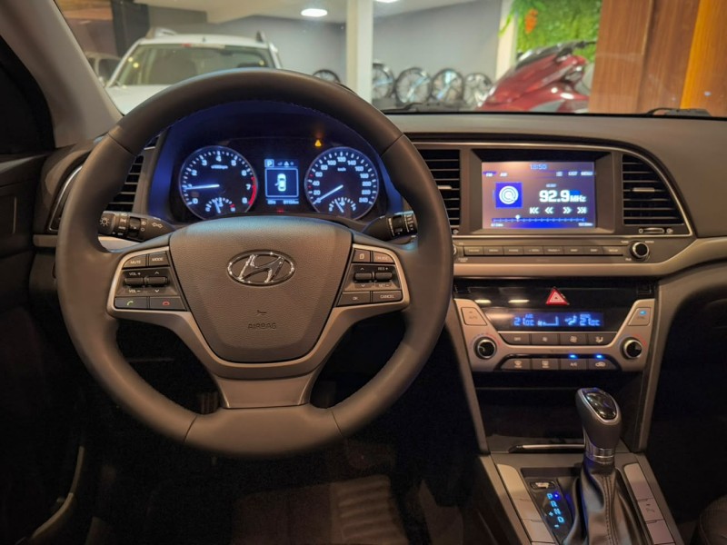 ELANTRA 2.0 16V FLEX 4P AUTOMÁTICO - 2017 - NOVO HAMBURGO