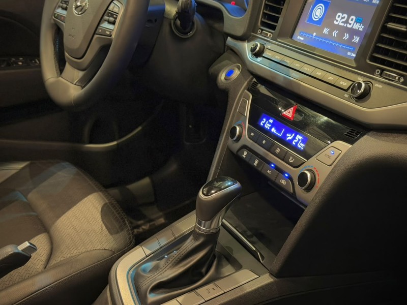 ELANTRA 2.0 16V FLEX 4P AUTOMÁTICO - 2017 - NOVO HAMBURGO
