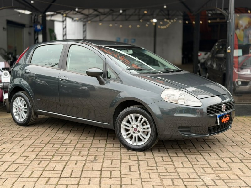 PUNTO 1.4 ATTRACTIVE 8V FLEX 4P MANUAL - 2011 - LAGOA VERMELHA