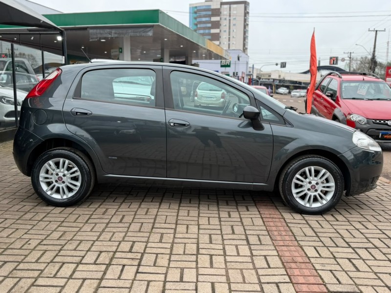 PUNTO 1.4 ATTRACTIVE 8V FLEX 4P MANUAL - 2011 - LAGOA VERMELHA