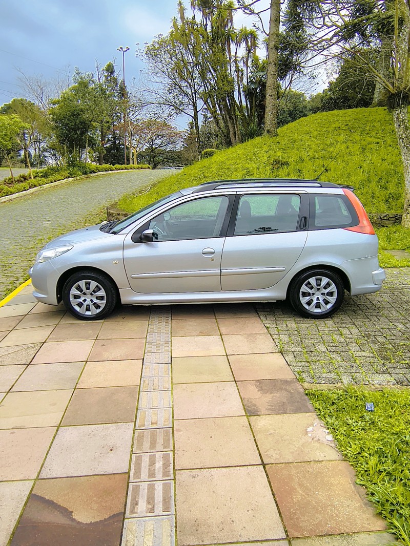 207 1.4 XR SW 8V FLEX 4P MANUAL - 2012 - FARROUPILHA