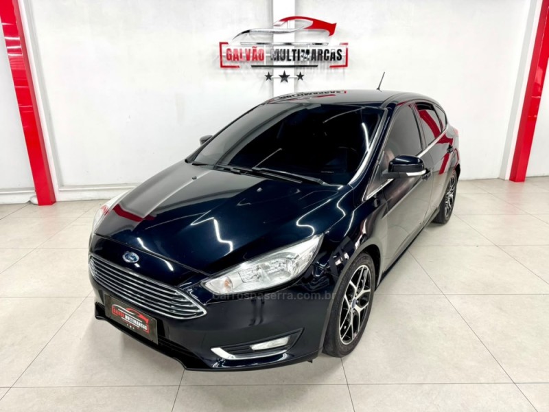 focus 2.0 titanium hatch 16v flex 4p automatico 2016 caxias do sul