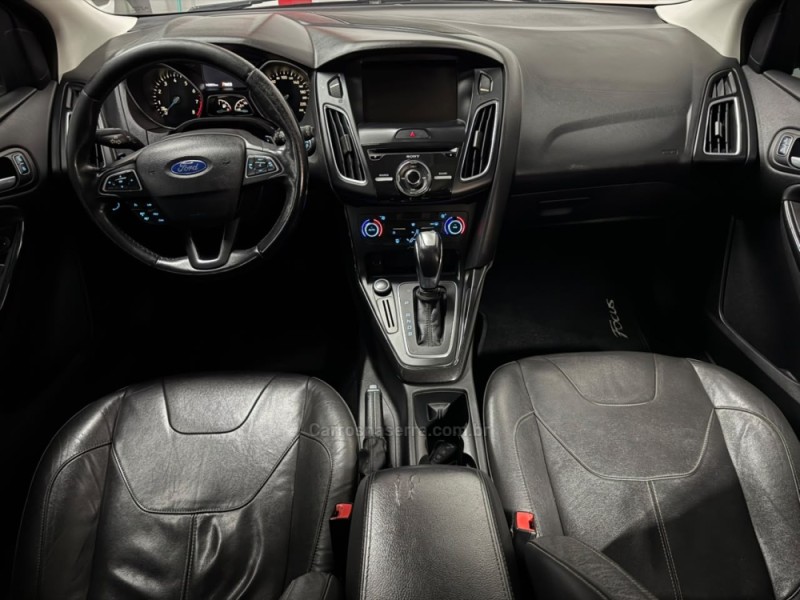FOCUS 2.0 TITANIUM HATCH 16V FLEX 4P AUTOMÁTICO - 2016 - CAXIAS DO SUL