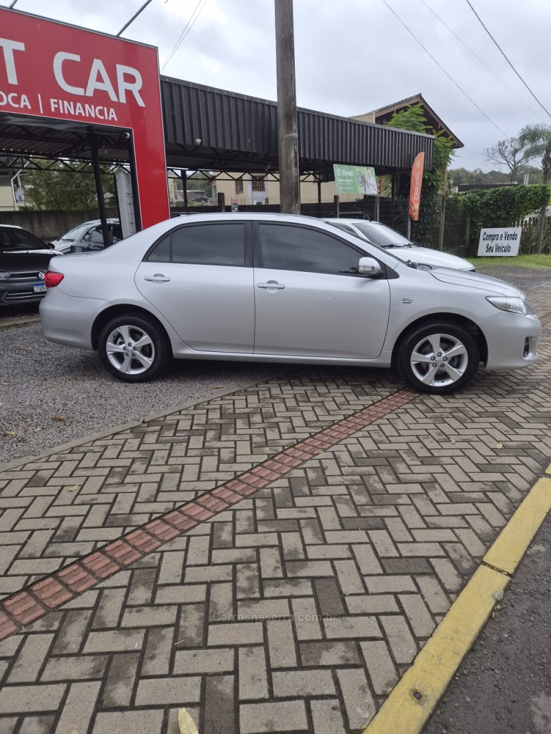 COROLLA 2.0 XEI 16V FLEX 4P AUTOMÁTICO - 2014 - BOM PRINCíPIO