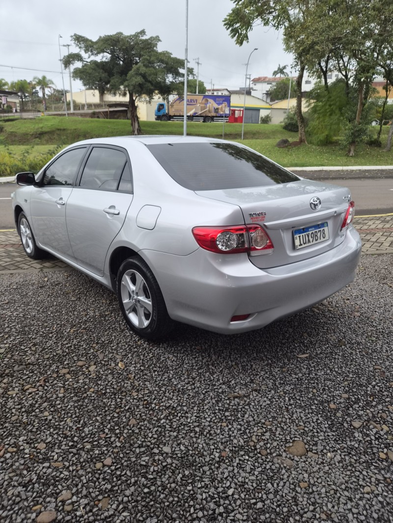 COROLLA 2.0 XEI 16V FLEX 4P AUTOMÁTICO - 2014 - BOM PRINCíPIO