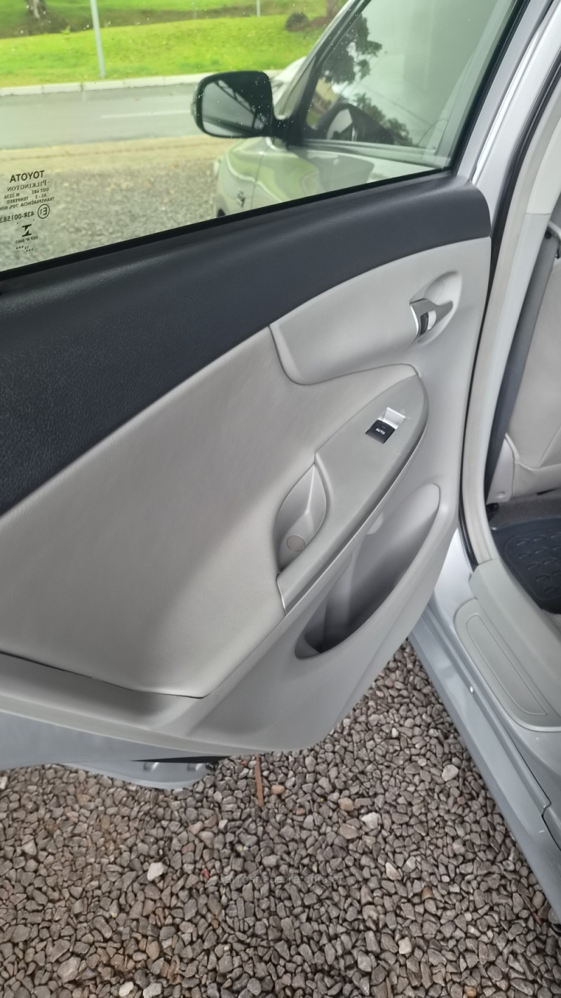 COROLLA 2.0 XEI 16V FLEX 4P AUTOMÁTICO - 2014 - BOM PRINCíPIO