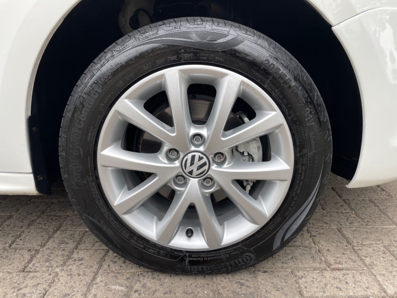 JETTA 2.0 COMFORTLINE FLEX 4P TIPTRONIC - 2013 - CAXIAS DO SUL