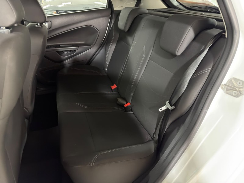 FIESTA 1.6 SE HATCH 16V FLEX 4P AUTOMÁTICO - 2015 - CAXIAS DO SUL