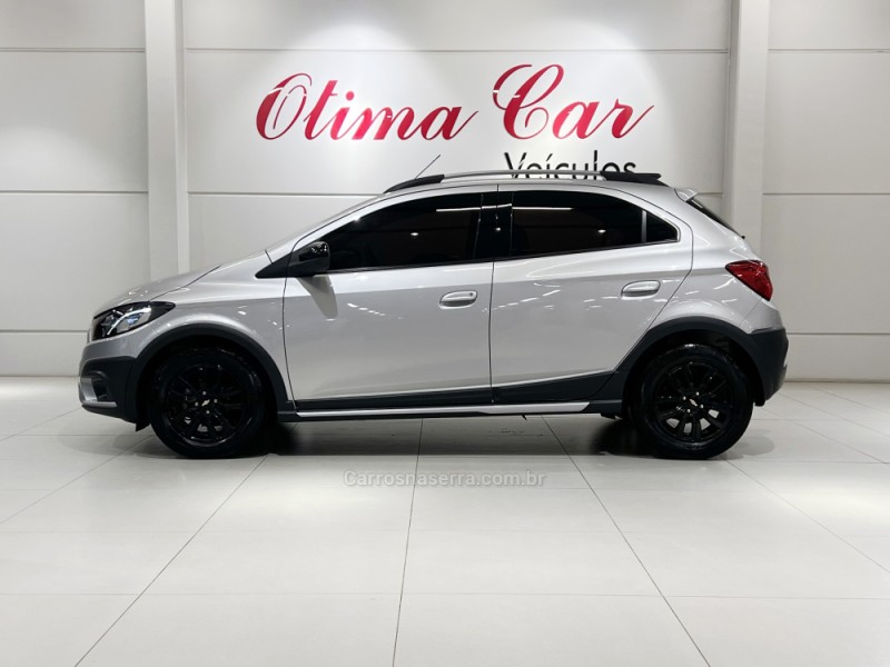 ONIX 1.4 MPFI ACTIV 8V FLEX 4P MANUAL - 2019 - FLORES DA CUNHA