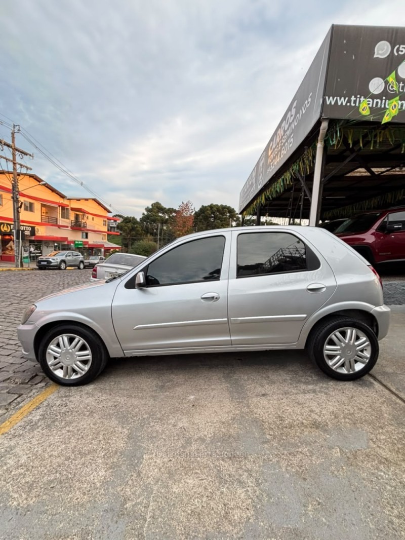 CELTA 1.0 VHCE LT 8V FLEX 4P MANUAL - 2013 - SãO FRANCISCO DE PAULA