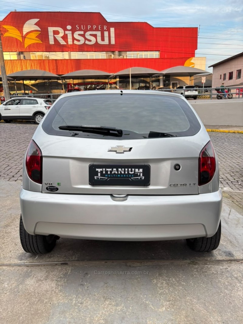 CELTA 1.0 VHCE LT 8V FLEX 4P MANUAL - 2013 - SãO FRANCISCO DE PAULA