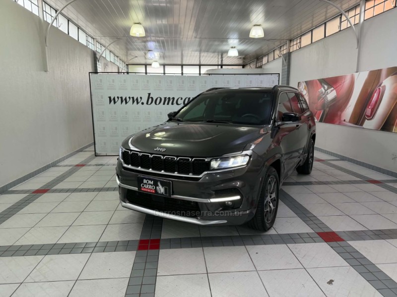 commander 1.3 overland t270 16v 4x2 turbo flex 4p automatico 2023 porto alegre