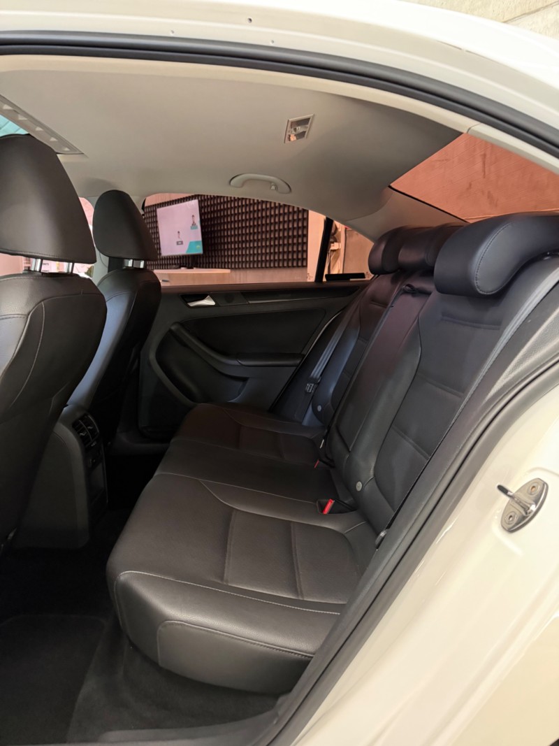 JETTA 2.0 COMFORTLINE FLEX 4P TIPTRONIC - 2013 - GARIBALDI