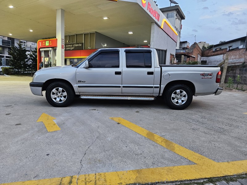 S10 2.8 4X4 CD 12V TURBO INTERCOOLER DIESEL 4P MANUAL - 2001 - CAXIAS DO SUL