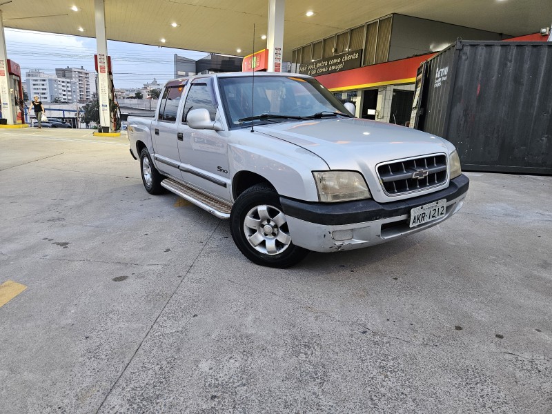 S10 2.8 4X4 CD 12V TURBO INTERCOOLER DIESEL 4P MANUAL - 2001 - CAXIAS DO SUL