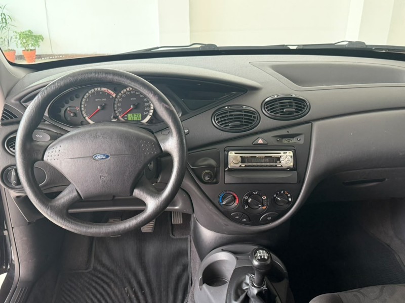 FOCUS 1.6 8V FLEX 4P MANUAL - 2009 - BENTO GONçALVES