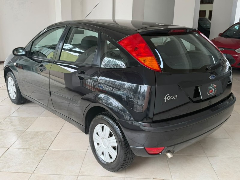 FOCUS 1.6 8V FLEX 4P MANUAL - 2009 - BENTO GONçALVES