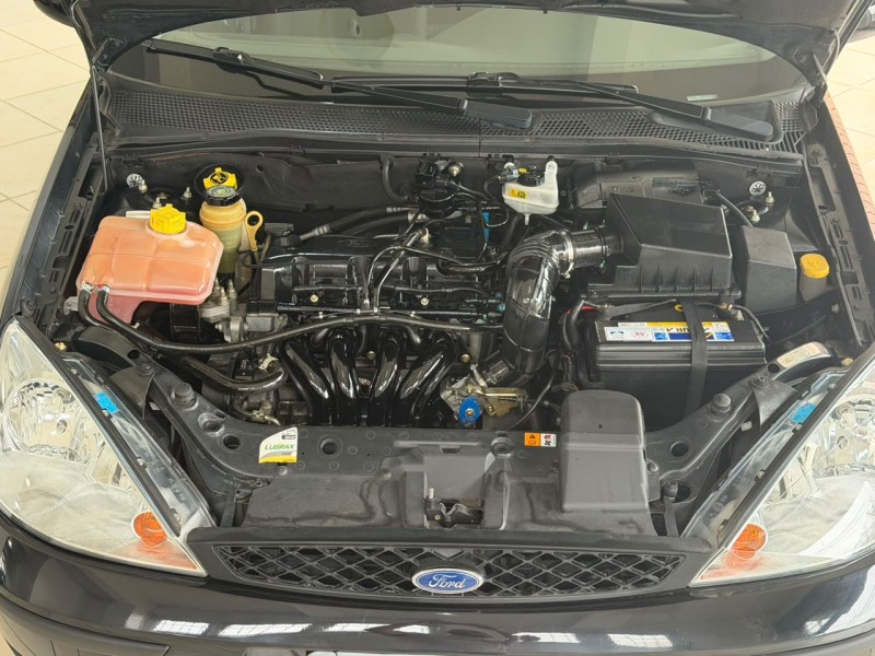 FOCUS 1.6 8V FLEX 4P MANUAL - 2009 - BENTO GONçALVES