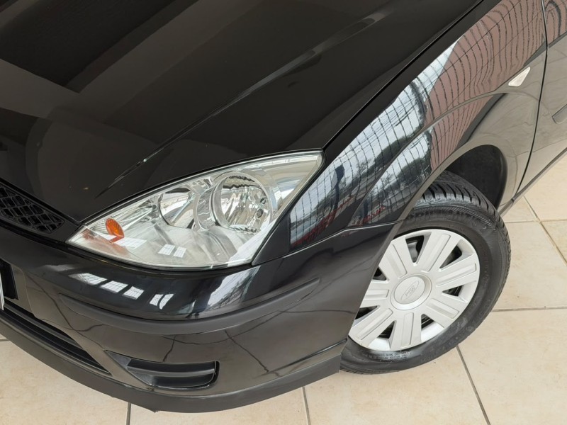 FOCUS 1.6 8V FLEX 4P MANUAL - 2009 - BENTO GONçALVES