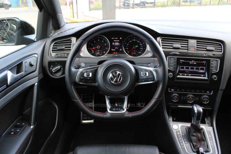 GOLF 2.0 TSI GTI 16V TURBO GASOLINA 4P AUTOMÁTICO - 2015 - CAXIAS DO SUL