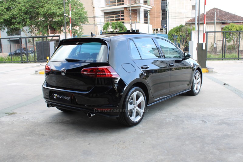 GOLF 2.0 TSI GTI 16V TURBO GASOLINA 4P AUTOMÁTICO - 2015 - CAXIAS DO SUL