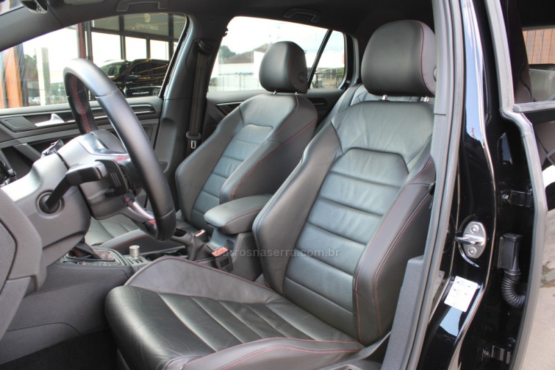 GOLF 2.0 TSI GTI 16V TURBO GASOLINA 4P AUTOMÁTICO - 2015 - CAXIAS DO SUL