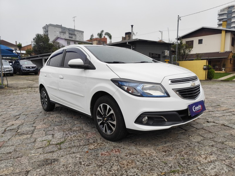 ONIX 1.4 MPFI LTZ 8V FLEX 4P AUTOMÁTICO - 2014 - FARROUPILHA