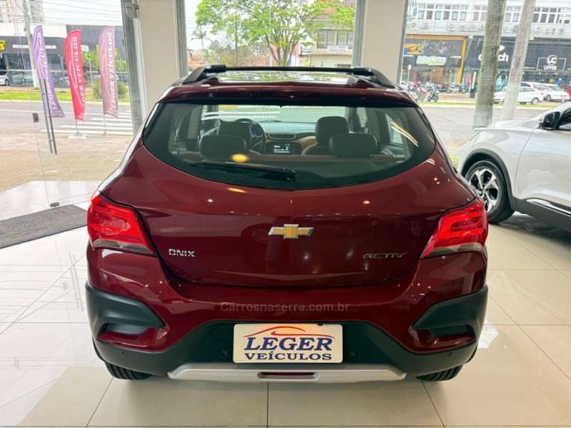 ONIX 1.4 MPFI ACTIV 8V FLEX 4P AUTOMÁTICO - 2018 - SãO LEOPOLDO