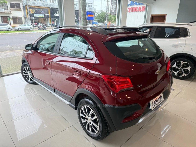 ONIX 1.4 MPFI ACTIV 8V FLEX 4P AUTOMÁTICO - 2018 - SãO LEOPOLDO