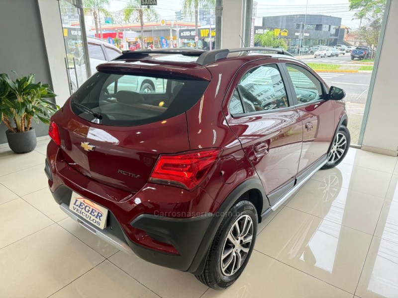 ONIX 1.4 MPFI ACTIV 8V FLEX 4P AUTOMÁTICO - 2018 - SãO LEOPOLDO