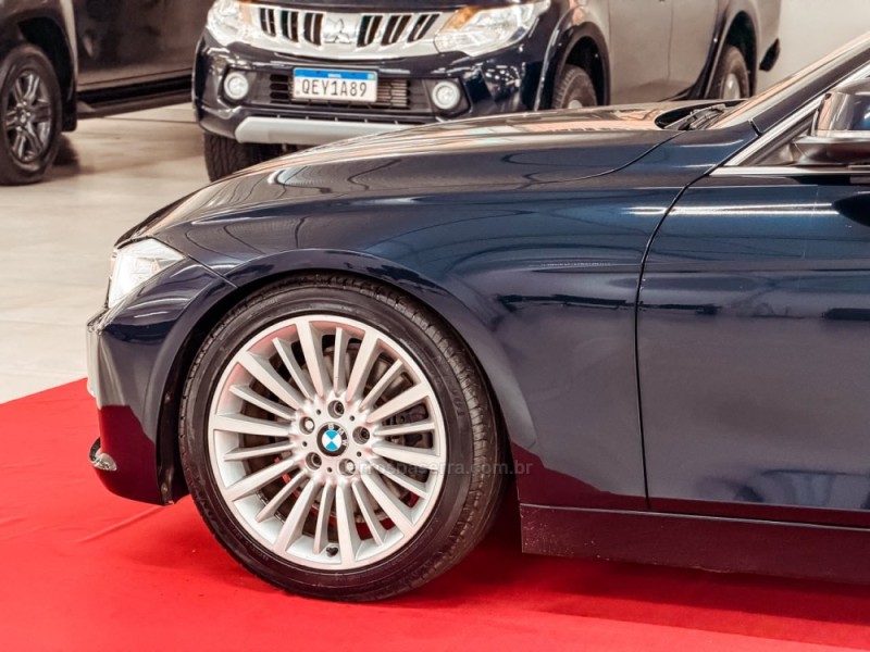 328I 2.0 LUXURY SEDAN 16V GASOLINA 4P AUTOMÁTICO - 2012 - NOVA PRATA