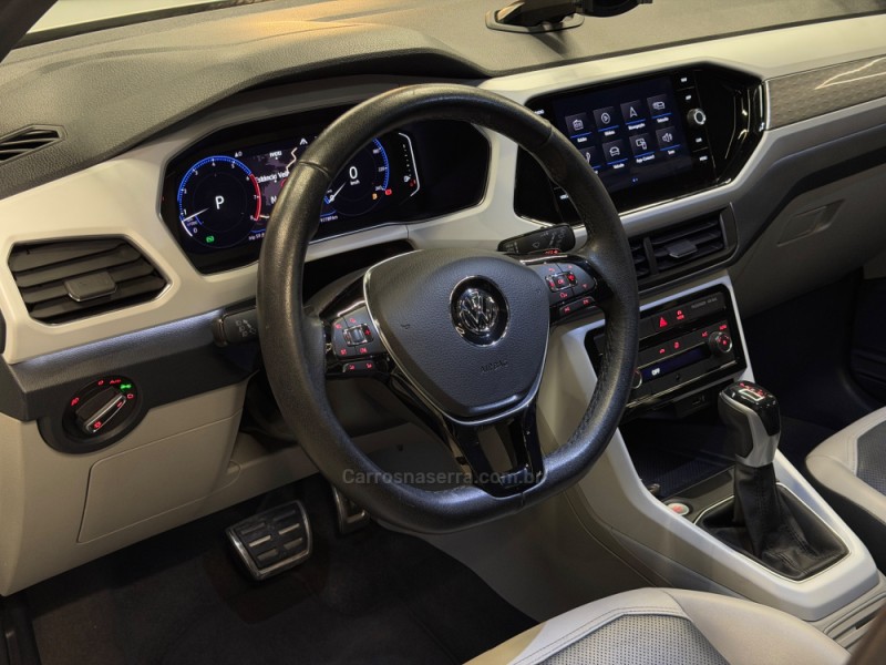 T-CROSS 1.4 HIGHLINE TSI 16V FLEX 4P AUTOMÁTICO - 2020 - ESTâNCIA VELHA