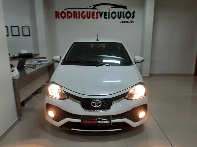 ETIOS 1.5 PLATINUM 16V FLEX 4P AUTOMÁTICO - 2018 - CAXIAS DO SUL