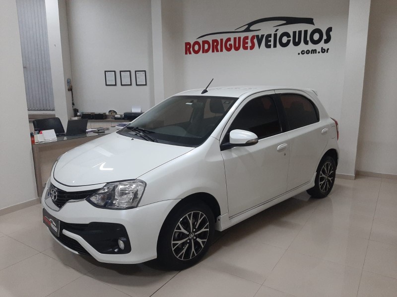 ETIOS 1.5 PLATINUM 16V FLEX 4P AUTOMÁTICO - 2018 - CAXIAS DO SUL