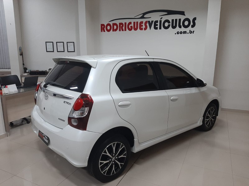 ETIOS 1.5 PLATINUM 16V FLEX 4P AUTOMÁTICO - 2018 - CAXIAS DO SUL