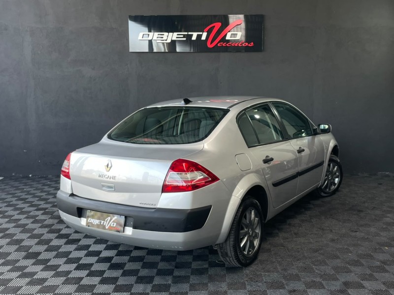 MÉGANE 1.6 EXPRESSION 16V FLEX 4P MANUAL - 2011 - CAXIAS DO SUL
