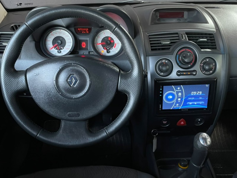 MÉGANE 1.6 EXPRESSION 16V FLEX 4P MANUAL - 2011 - CAXIAS DO SUL
