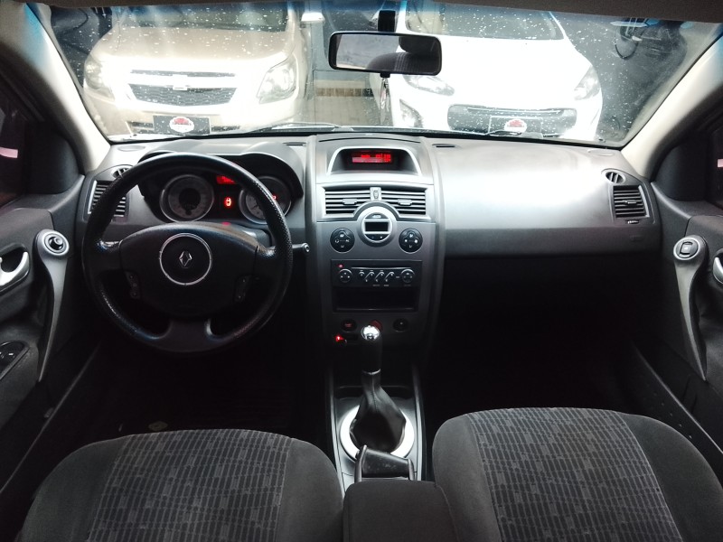 MÉGANE 1.6 DYNAMIQUE GRAND TOUR 16V FLEX 4P MANUAL - 2012 - CAXIAS DO SUL