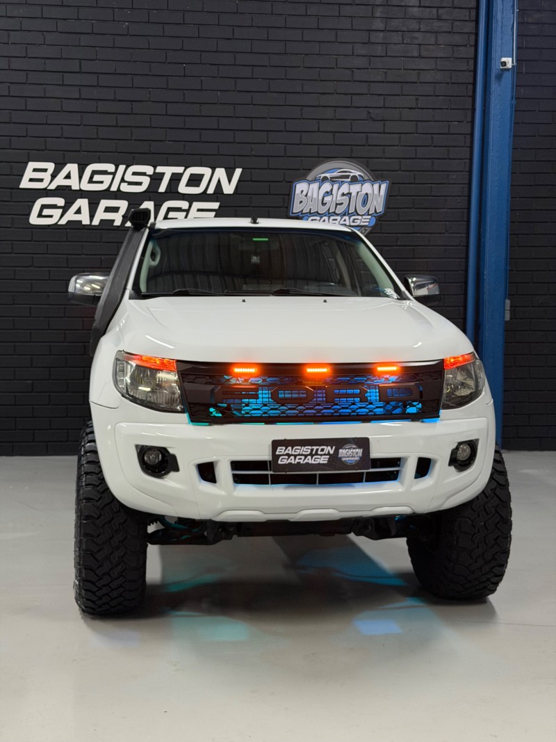 RANGER 3.2 XLT 4X4 CD 20V DIESEL 4P AUTOMÁTICO - 2015 - CAXIAS DO SUL