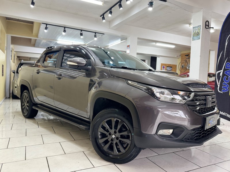 STRADA 1.3 FIRE FREEDOM 8V CD FLEX 4P MANUAL - 2025 - CAXIAS DO SUL