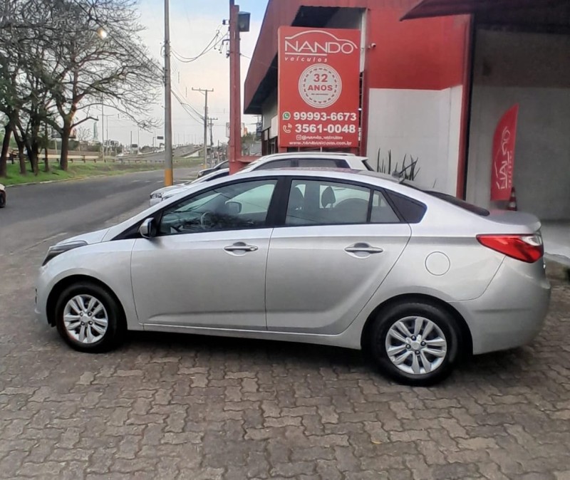 HB20S 1.6 COMFORT PLUS 16V FLEX 4P MANUAL - 2015 - ESTâNCIA VELHA
