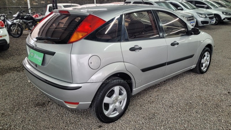 FOCUS 1.6 8V GASOLINA 4P MANUAL - 2009 - CAXIAS DO SUL